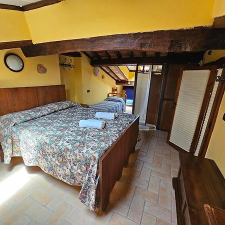 Agriturismo Ca Serrantonio - Ferri Appartamento Rossini 乌尔巴尼亚 外观 照片